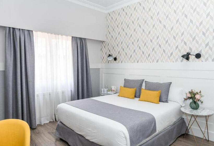 مسافرخانه Bypillow Velázquez 45