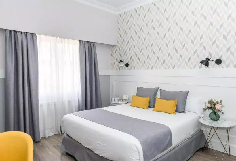 مسافرخانه Bypillow Velázquez 45