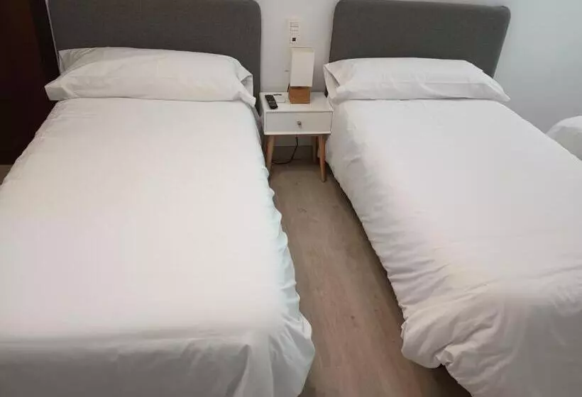 여관 Pensión Del Sol