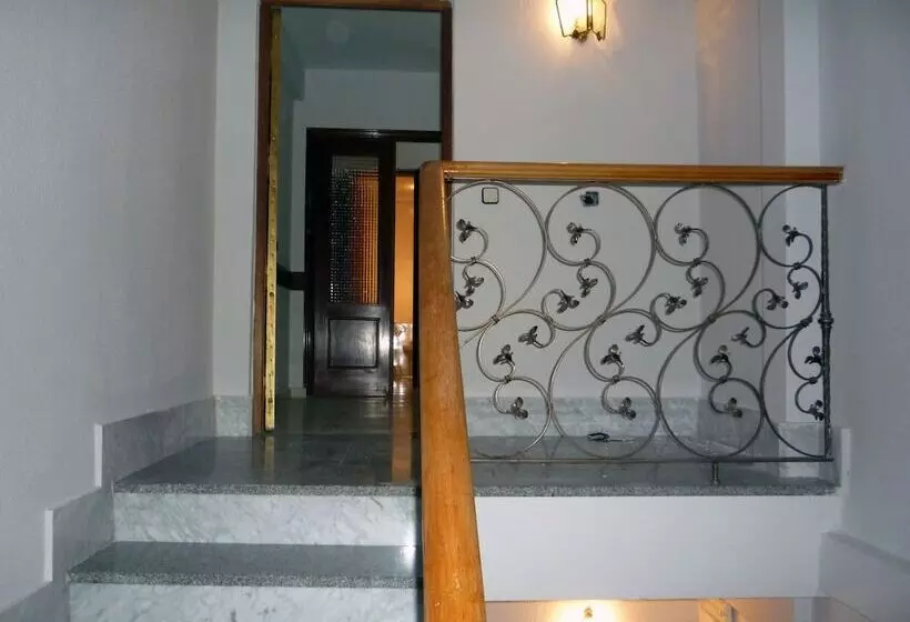 ホテル Hostal El Peine