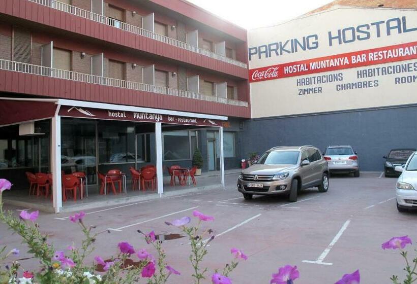 호텔 Hostal Muntanya