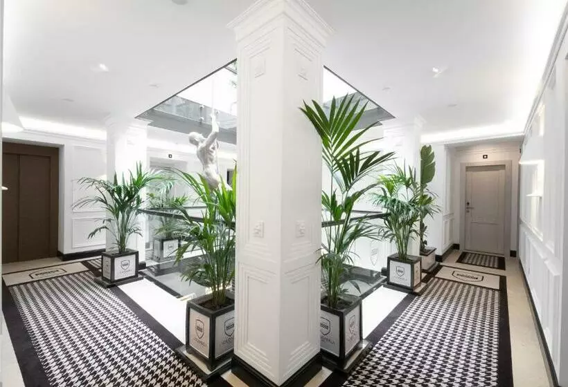 ホテル La Ciudadela Marbella Boutique El Castillo