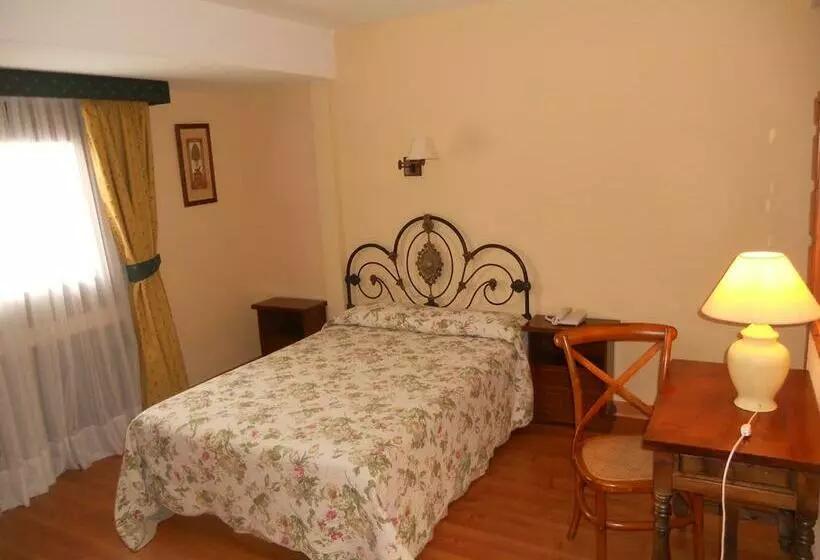 Hotel Rural Las Postas