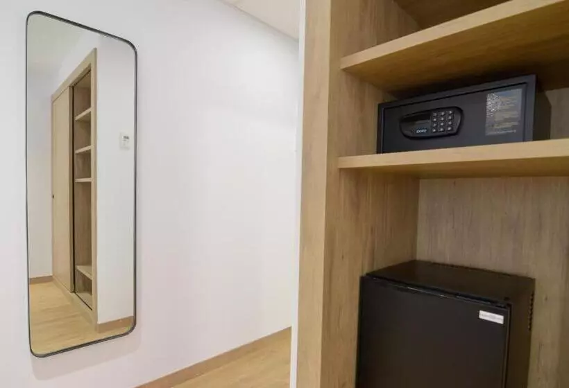 هتل Uve Marcenado