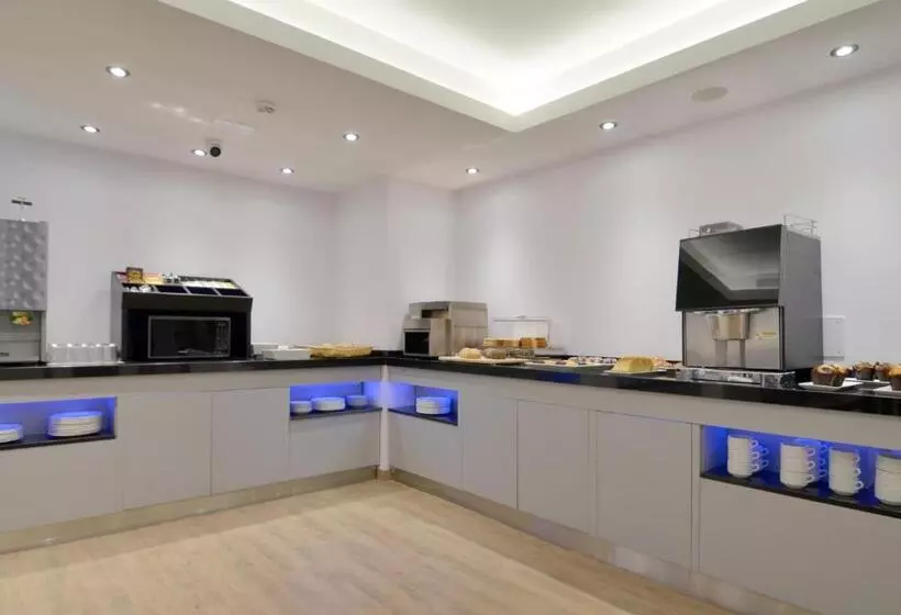 هتل Uve Marcenado