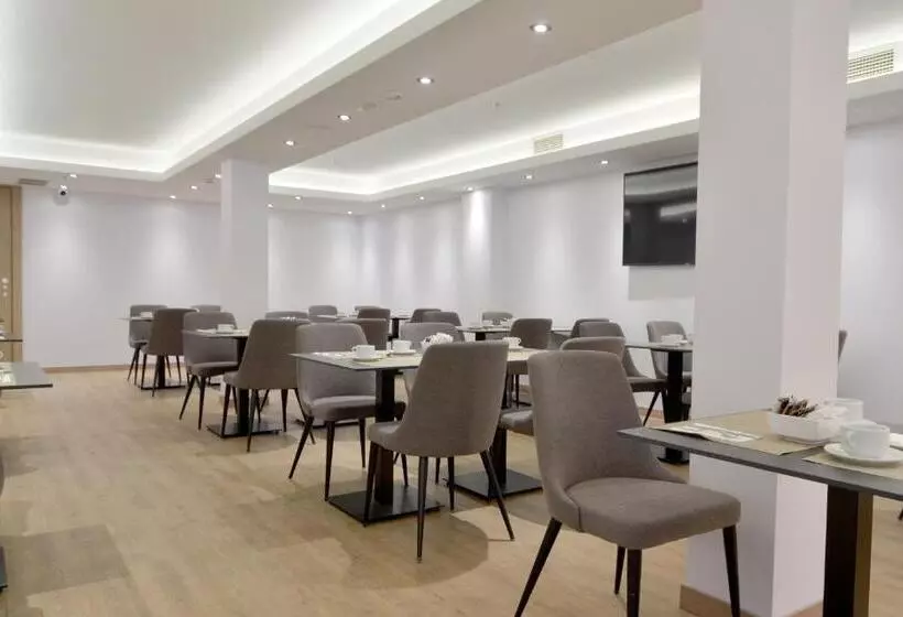 هتل Uve Marcenado