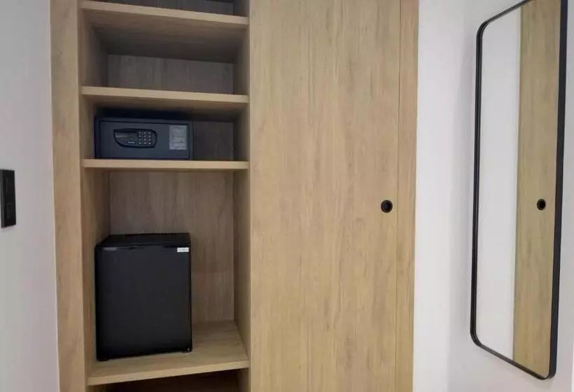 هتل Uve Marcenado