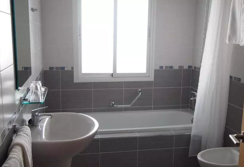 膳宿费 Hostal El Trovador