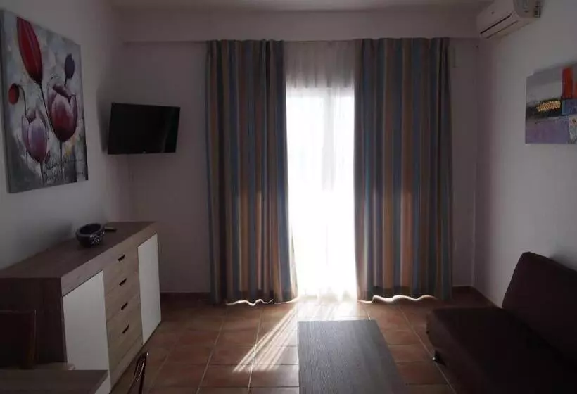 膳宿费 Hostal El Trovador