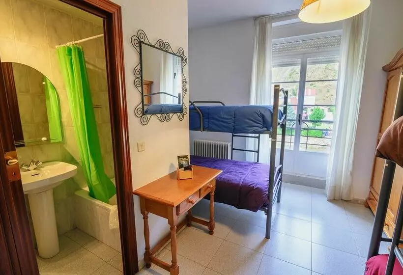 Albergue Cueva De Valporquero