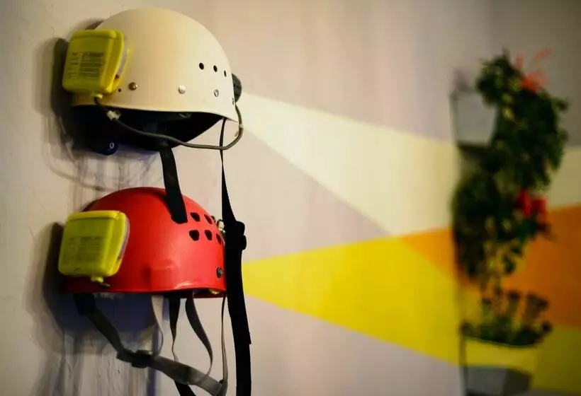 Albergue Cueva De Valporquero