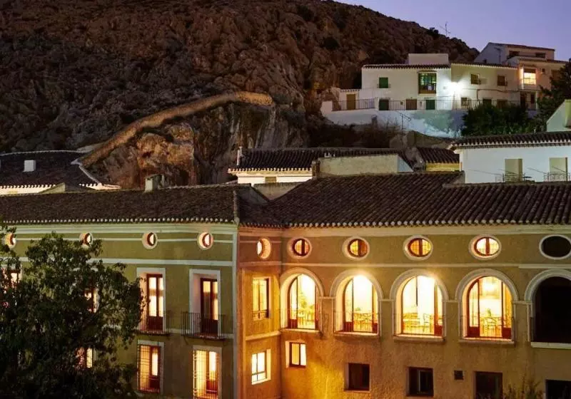 בית מלון כפרי Casa De Los Arcos