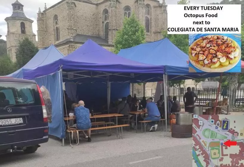 فندق Hostal Cruce