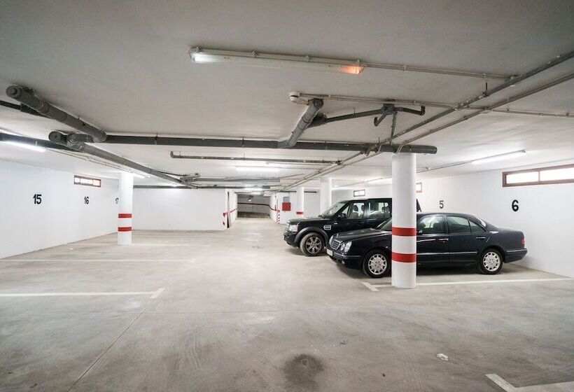 هتل Pozo Del Duque