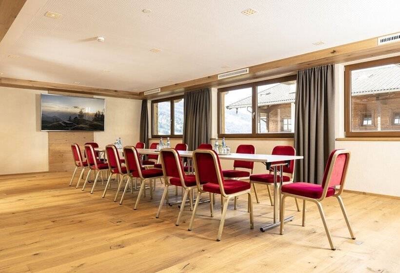 فندق Alpbacherhof Mountain & Spa Resort