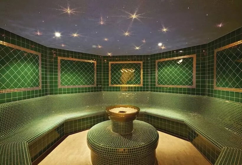 ホテル Alpbacherhof Mountain & Spa Resort