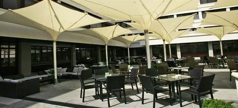 ホテル Burgenland