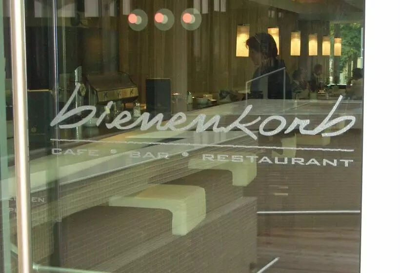 ホテル Burgenland