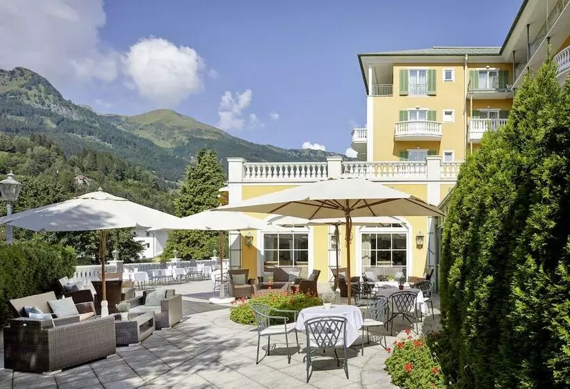 Отель Das Alpenhaus Gasteinertal