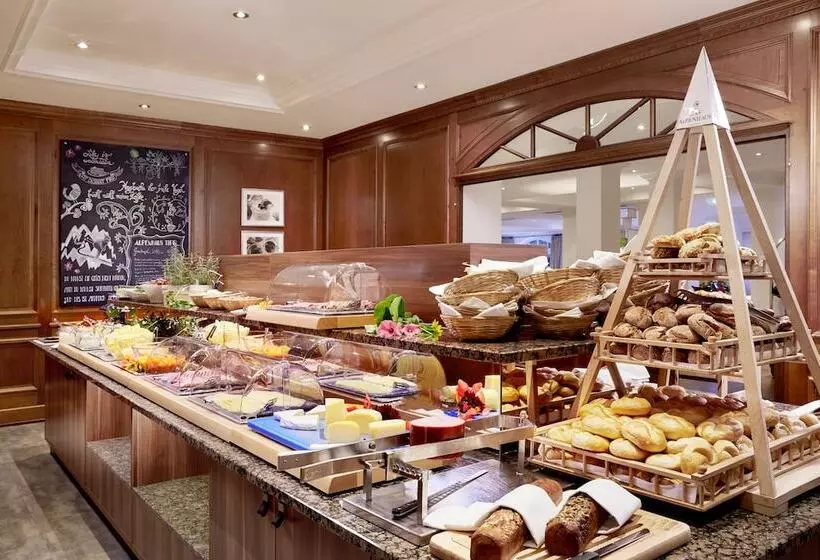 Отель Das Alpenhaus Gasteinertal