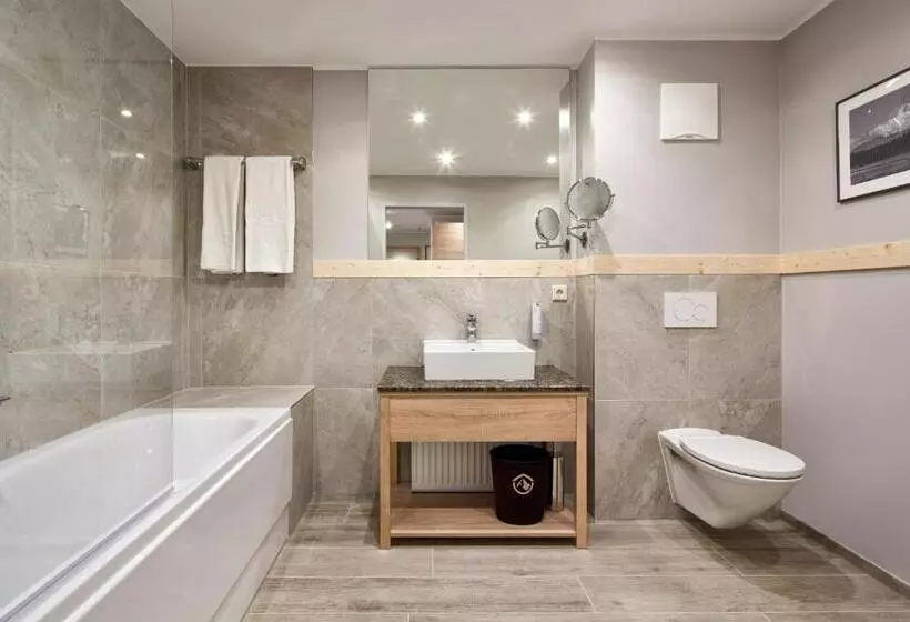 ホテル Das Alpenhaus Katschberg 1640 Inkl Lungau Card