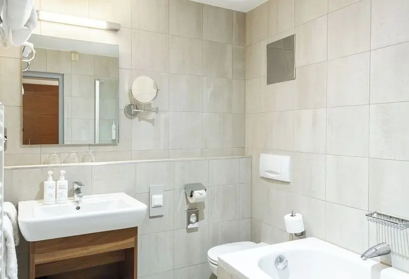 هتل Four Points Flex by Sheraton Vienna Mariahilf