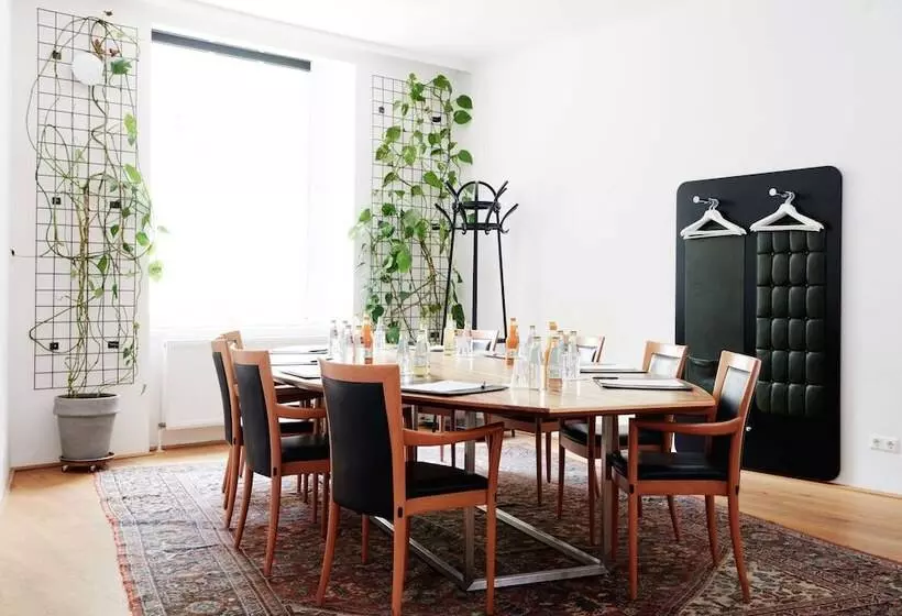 בית מלון כפרי Grand Hôtel Wiesler   Centre Of Graz