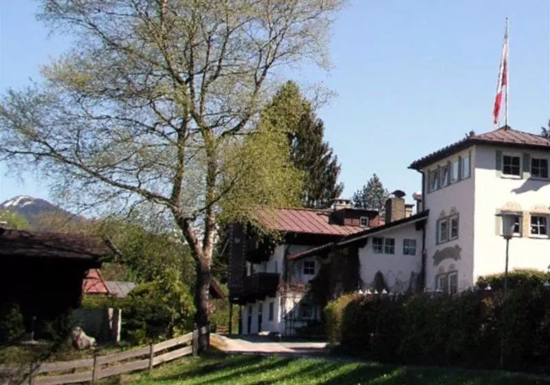 هتل Hahnenhof
