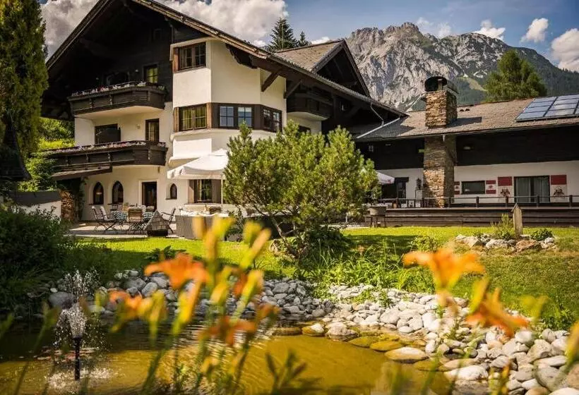 Отель Landhaus St. Georg