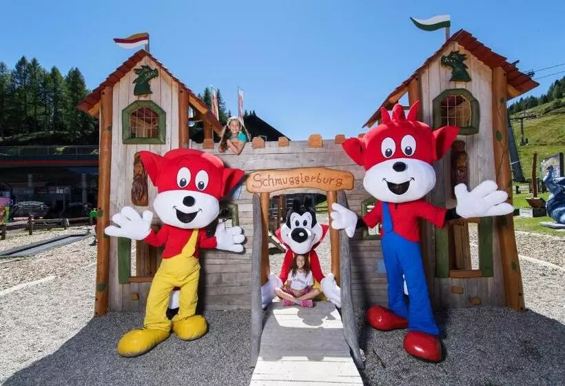 Отель Landhof Zum Waidegger Wirt