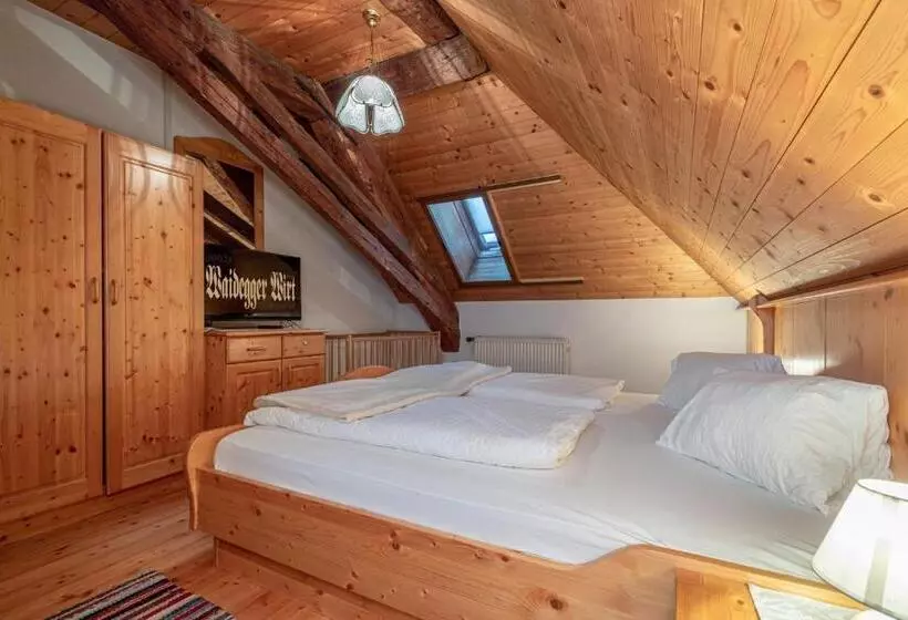 Отель Landhof Zum Waidegger Wirt