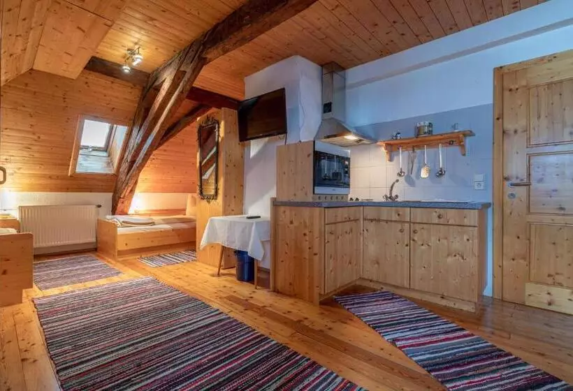 Отель Landhof Zum Waidegger Wirt