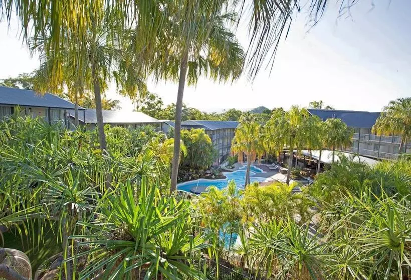 هتل Mantra Club Croc