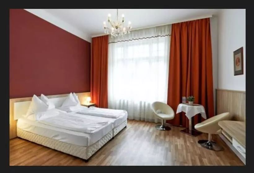 호텔 Pension Baronesse