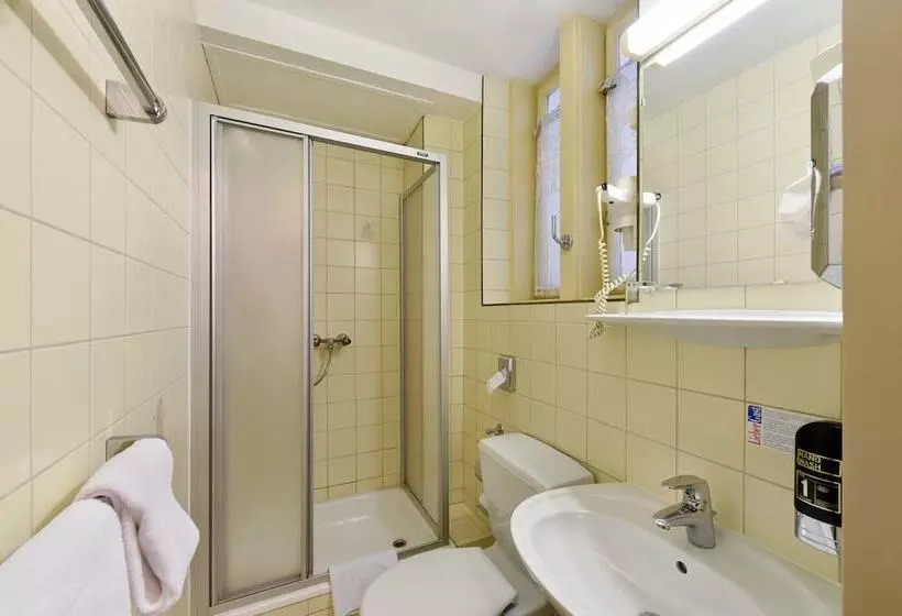 호텔 Pension Baronesse