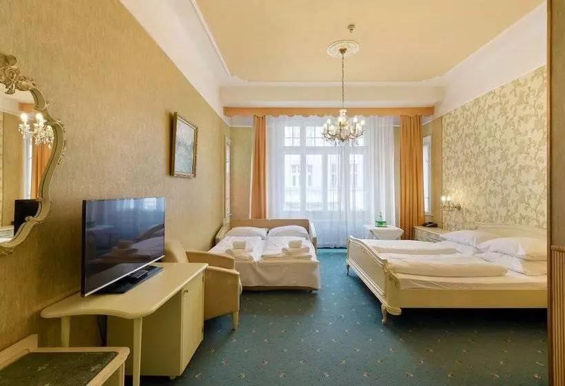 호텔 Pension Baronesse