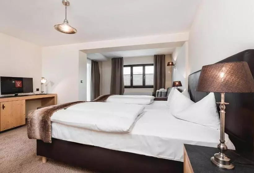 Hotel Seefelds Bed & Breakfast