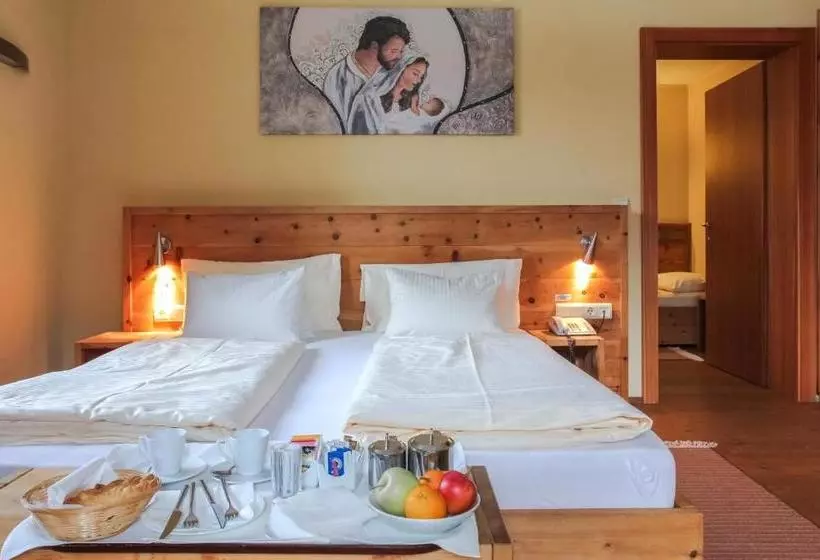 فندق Tyrolalpenhof