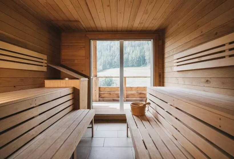 Отель Vaya St Zeno Serfaus