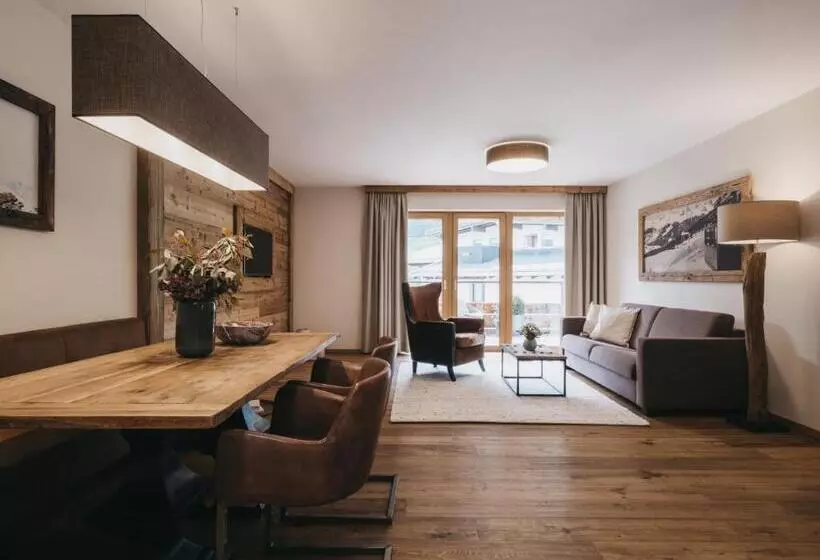 Отель Vaya St Zeno Serfaus