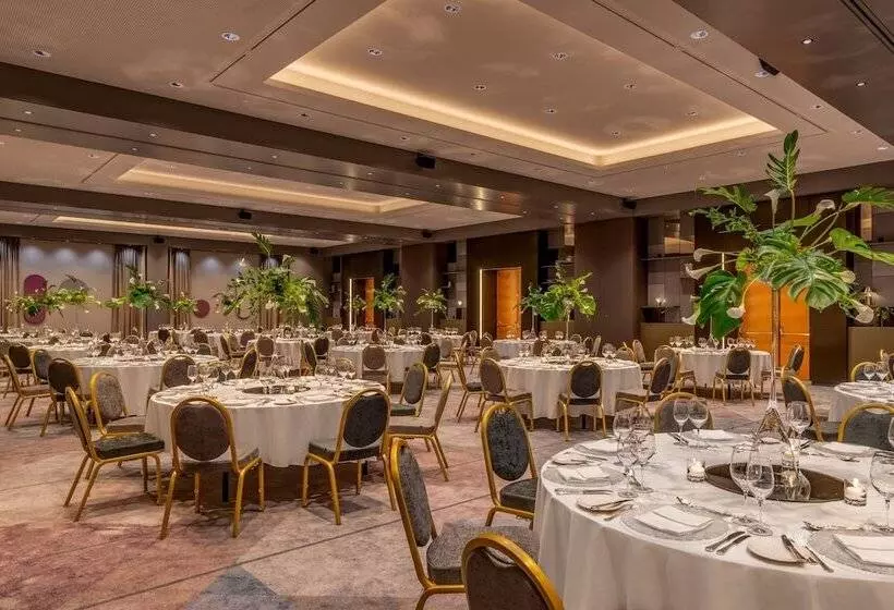 호텔 Vienna Marriott