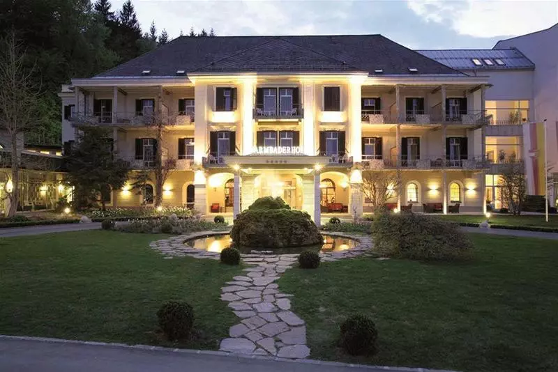 בית מלון כפרי Warmbaderhof