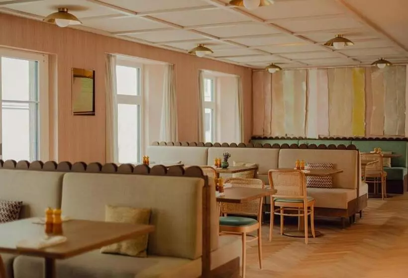 هتل Zum Hirschen Salzburg