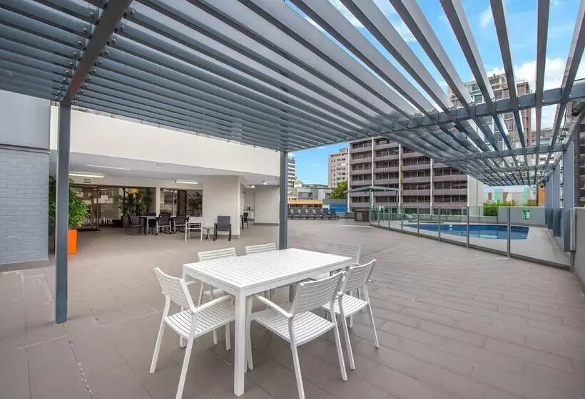 The Astor Apartments