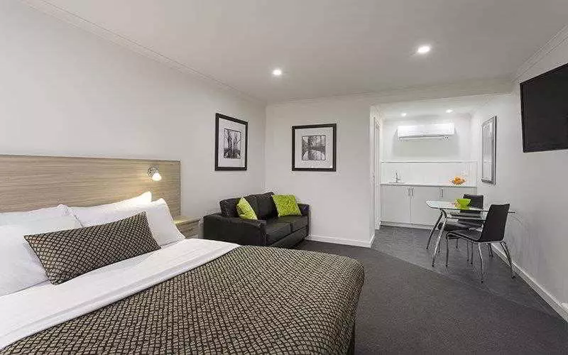 Hamilton Lonsdale Motel