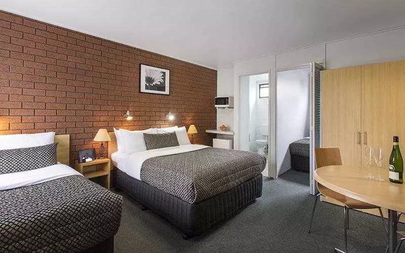 Hamilton Lonsdale Motel