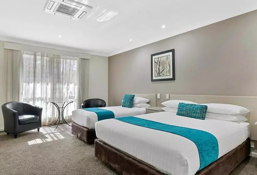 Hotel Central Caleula Motor Lodge