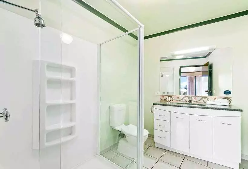 ホテル Comfort Inn & Suites Lakes Entrance