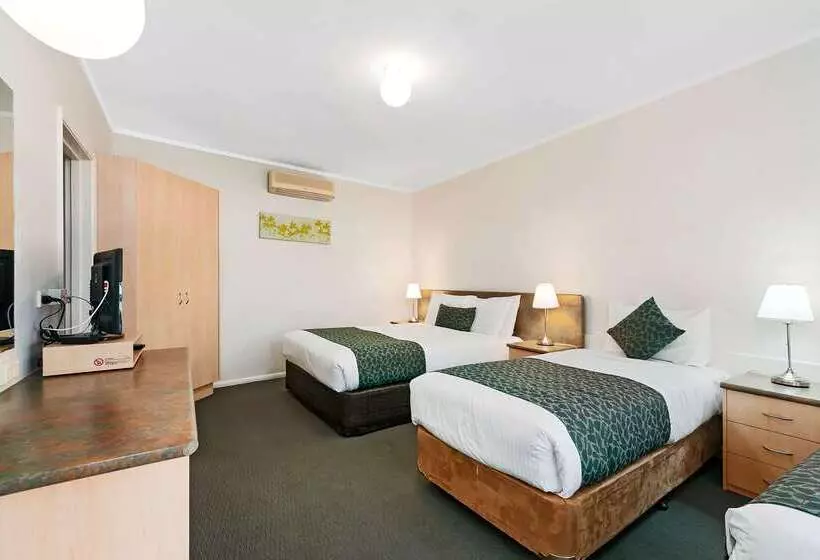 ホテル Comfort Inn & Suites Lakes Entrance