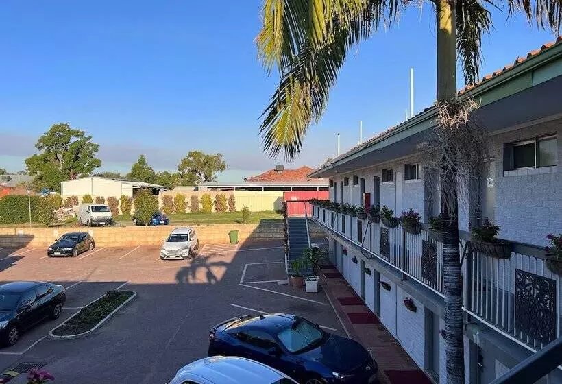 فندق Econo Lodge Rivervale